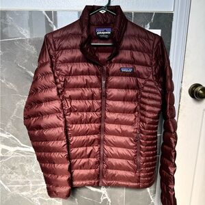 Patagonia down sweater jacket
